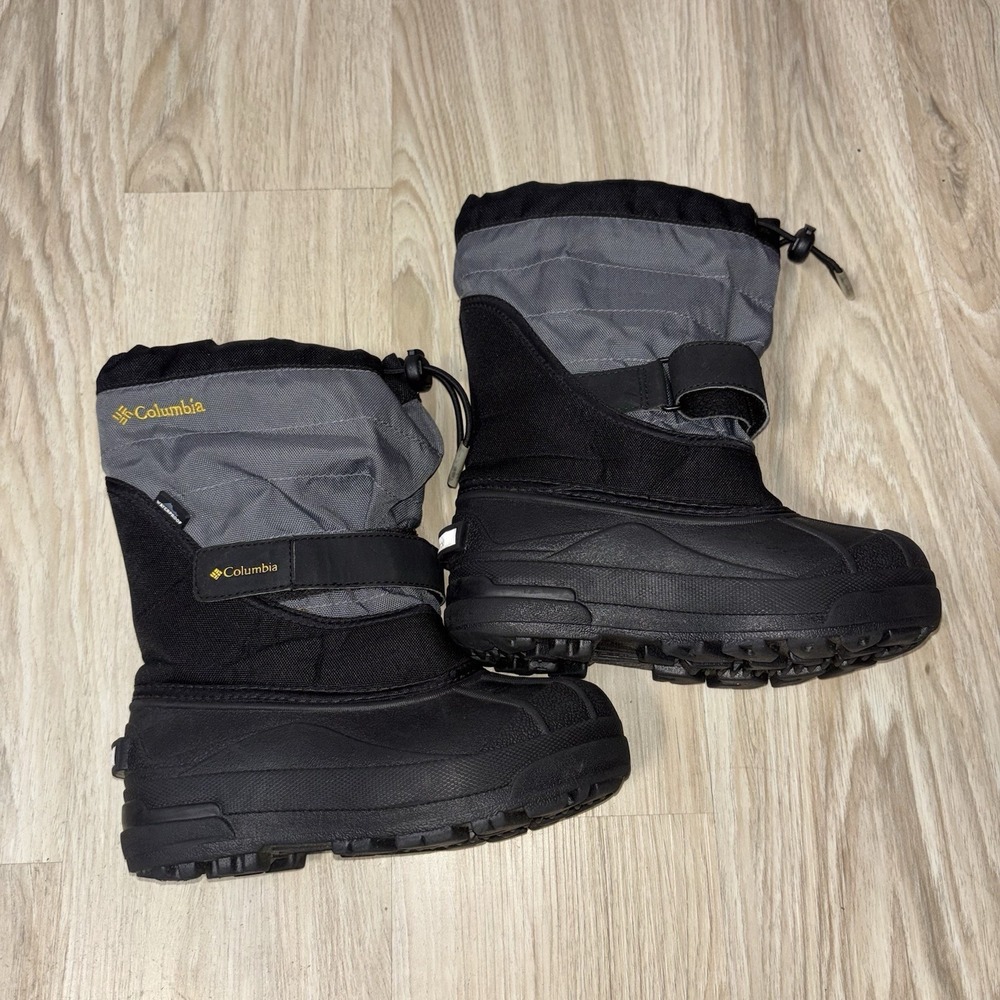 Columbia Waterproof Insulated Snow Boots Kids Size 1 Black Gray - Picture 3 of 7